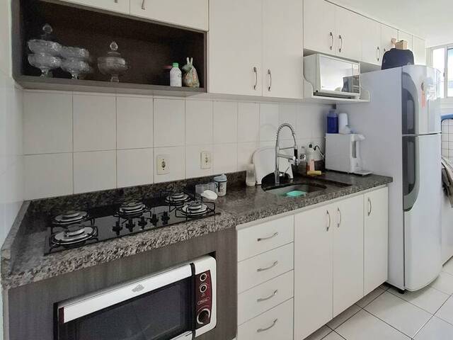#13 - Apartamento para Venda em Aparecida de Goiânia - GO - 1